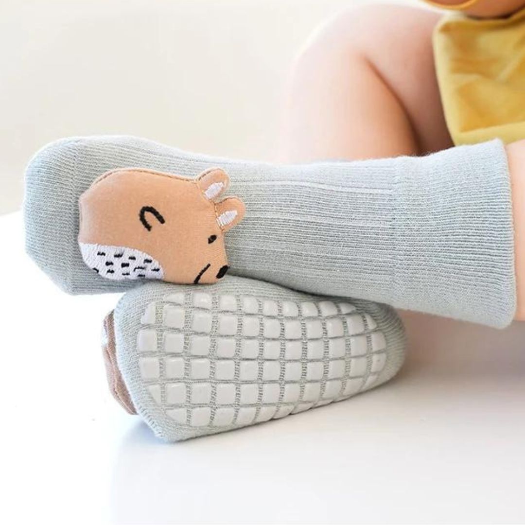 CHAUSSETTE ANTIDERAPANTE EN COTON BEBE | SOSHEOS™