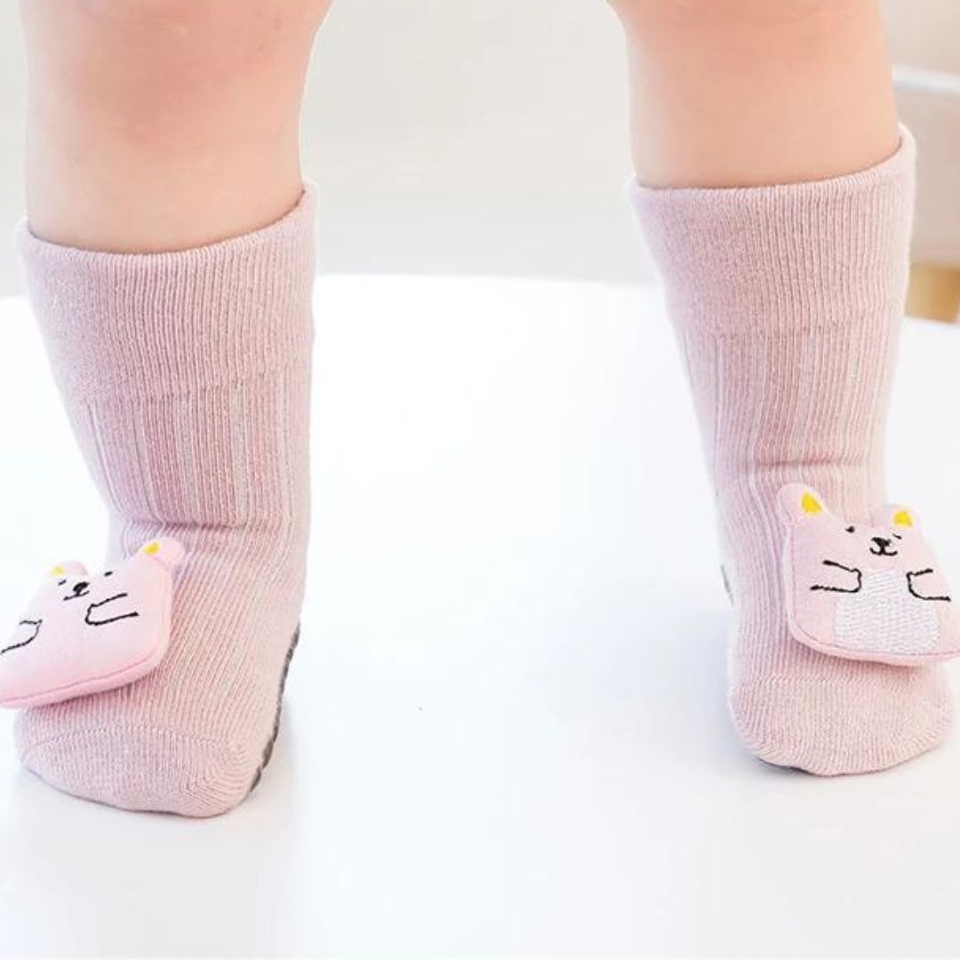 CHAUSSETTE ANTIDERAPANTE EN COTON BEBE | SOSHEOS™